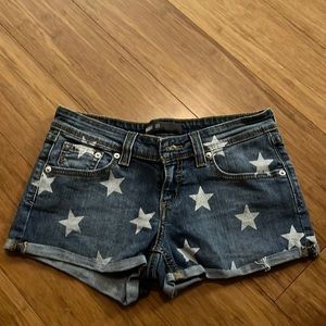 Levi Star Shorts